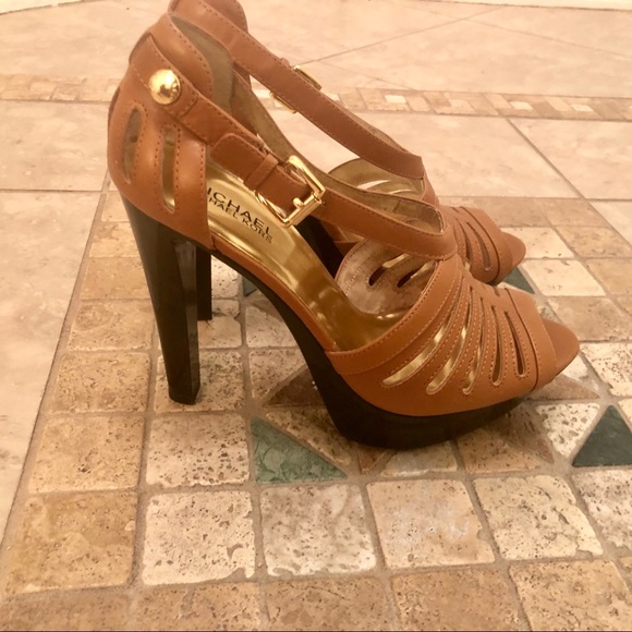 MICHAEL Michael Kors Tan Platform Sandals 8 1/2! - Picture 2 of 8